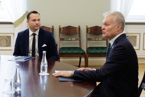 Antrą kartą su G. Nausėda susitikęs E. Grikšas prisipažino apie tai, ką nutylėjo pirmo pokalbio metu