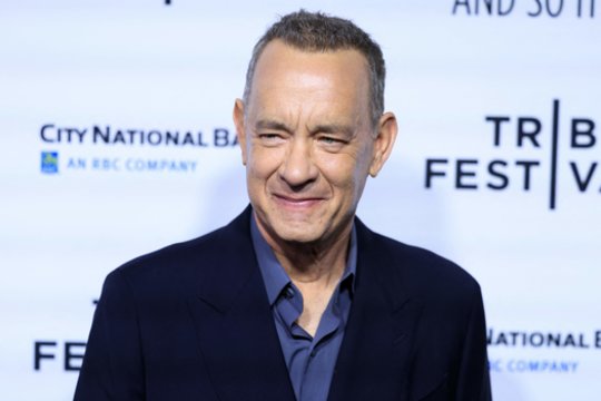 D. Trumpas džiaugiasi sprendimu atšaukti T. Hankso apdovanojimo ceremonija