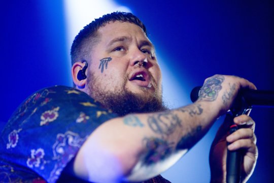 Koncertą Kaune atšaukęs Rag’n’Bone Man nepamiršo Lietuvos: paviešino vaizdo įrašą