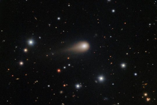 Astronomai: paslaptingoji tarpžvaigždinė viešnia darosi vis įspūdingesnė