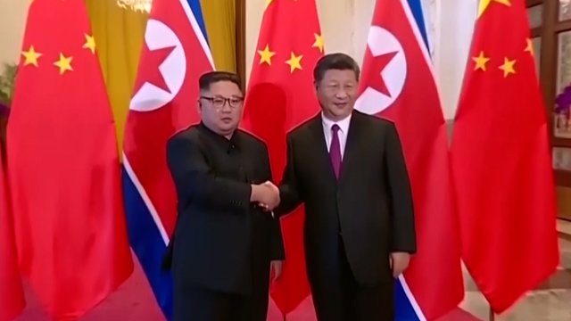 Xi Jinpingo sveikinimo žinutė Kim Jong Unui: žada glaudų bendradarbiavimą