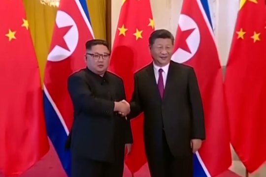 Xi Jinpingo sveikinimo žinutė Kim Jong Unui: žada glaudų bendradarbiavimą