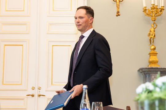 K. Vaitiekūnas: nesu informuotas apie planus įvesti finansinio stabilumo mokestį bankams