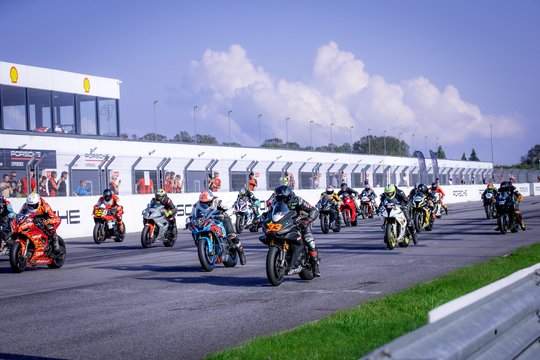 Estijoje įvyko paskutinis Lietuvos ir Baltijos šalių plento žiedo čempionato etapas: paaiškėjo 2025 metų čempionai