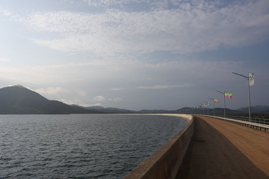 Įspūdingi vaizdai: Etiopijoje atidaryta didžiausia Afrikos užtvanka