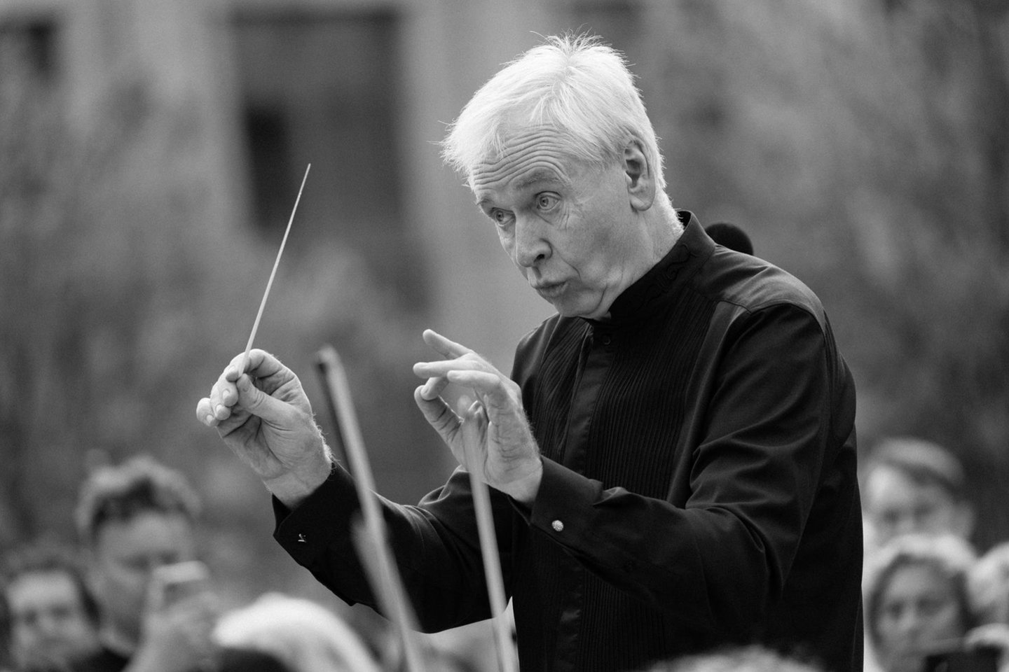 LVSO 37-ąjį koncertinį sezoną pristatė sostinės V.Kudirkos aikštėje.r<br> G.Jauniškio nuotr.