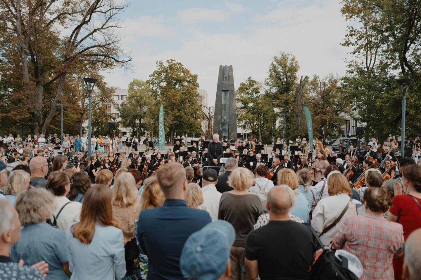 LVSO 37-ąjį koncertinį sezoną pristatė sostinės V.Kudirkos aikštėje.r<br> G.Jauniškio nuotr.