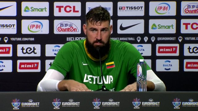 J. Valančiūnas akcentavo komandos vienybę: aikštelėje – kova iki galo