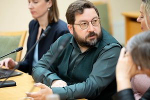 Rekordinis medicinos bendruomenės organizacijų skaičius kreipėsi į Seimą: ragina tobulinti „priemokų įstatymą“