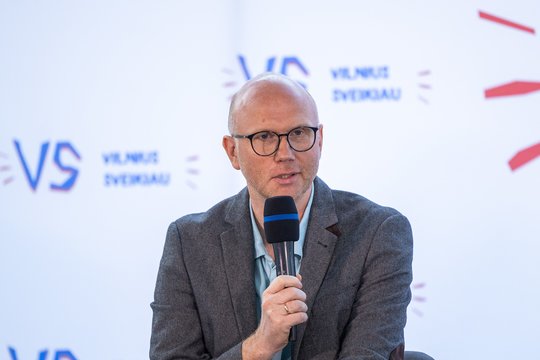 Psichologas: žmonės, kurių artimieji nusižudė, vis drąsiau kreipiasi pagalbos