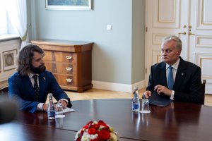 R. Dilba: prezidentas šiandien dar nepriėmė sprendimo dėl P. Poderskio