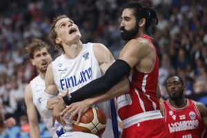Sensacingoji Suomija nemažina apsukų: pateko į pusfinalį – susitvarkė su be dviejų žaidėjų likusiu Sakartvelu