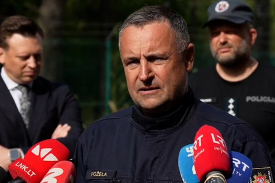 Naujausios gaisro Baltojoje Vokėje detalės: atsakė, iki kada tikimasi pasiekti lokalizaciją