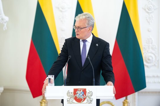 G. Nausėdos skubi žinia – Baltarusija paleido politinius kalinius: tarp jų yra lietuvių