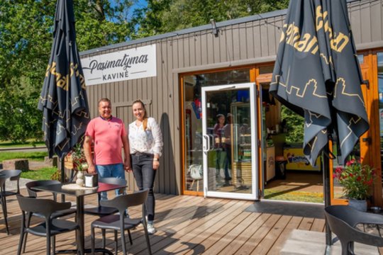 Iš Londono dangoraižių į Alytaus širdį: Greta ir Darius kuria svajonę Dainų slėnyje