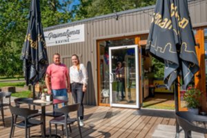 Iš Londono dangoraižių į Alytaus širdį: Greta ir Darius kuria svajonę Dainų slėnyje