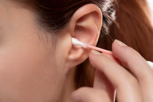 Ausų valymas: kaip tai daryti teisingai?