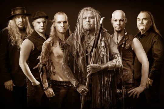 Skambus sugrįžimas: suomių folk-metalo superžvaigždės „Korpiklaani“ koncertuos Lietuvoje