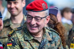 Vokietijos kariuomenės vadas pažadėjo ginti „kiekvieną centimetrą“ NATO teritorijos