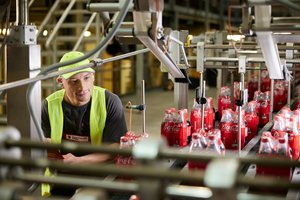 Parodė, kas vyksta už „Coca-Cola“ durų pas kaimynus: viena patalpa ypač stebina