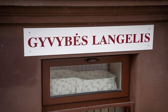 Gyvybės langelyje Kaune rasta naujagimė