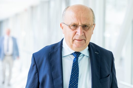 A. Kubilius: negalime leisti sau prabangos neturėti efektyviai veikiančios Vyriausybės