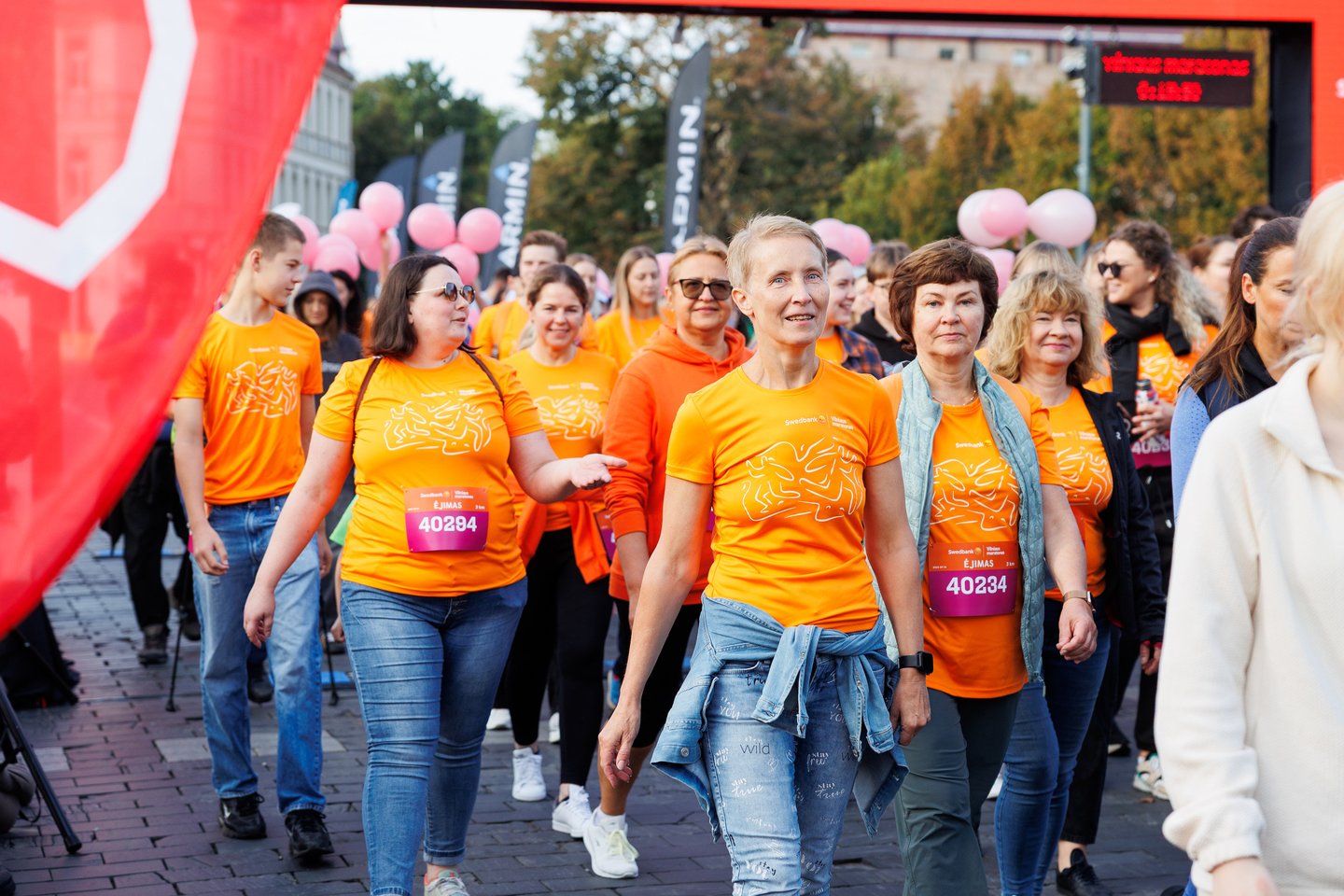 „Swedbank Vilniaus maratono“ akimirkos. Naujiena renginyje – „Swedbank“ inicijuotas 3 km ėjimas<br> T.Bauro nuotr.
