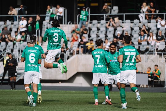 „Kauno Žalgiris“ sudaužė „Riterius“, „Hegelmann“ įveikė „Šiaulius“