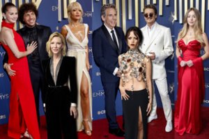 Holivude išdalinti prestižiniai „Emmy“ apdovanojimai: ant raudonojo kilimo – ryškiausios pasaulio žvaigždės