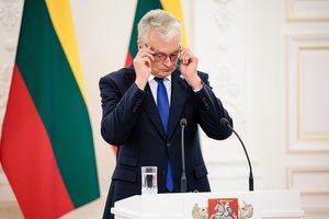 Smūgis R. Žemaitaičiui: G. Nausėda atmetė P. Poderskio ir M. Jablonskio kandidatūras