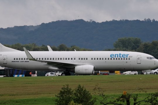 Chaosas Krokuvos oro uoste: nuo tako nuslydus lėktuvui teko evakuoti keleivius