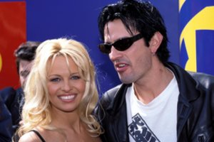 Po beveik trijų dešimtmečių tylos – P. Anderson sekso juostą pardavusio vyro išpažintis: įvardijo sumą