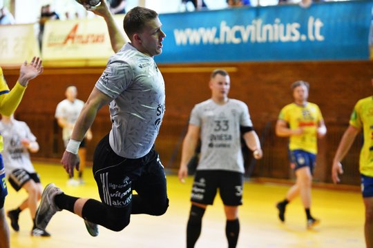 Lietuvos rankinio lygos sezonas prasidėjo sostinės derbiu ir vicečempionų pergale