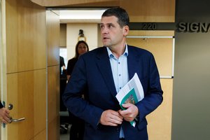 Lrytas šaltiniai: R. Žemaitaitis nusprendė stoti į atvirą kovą su G. Nausėda