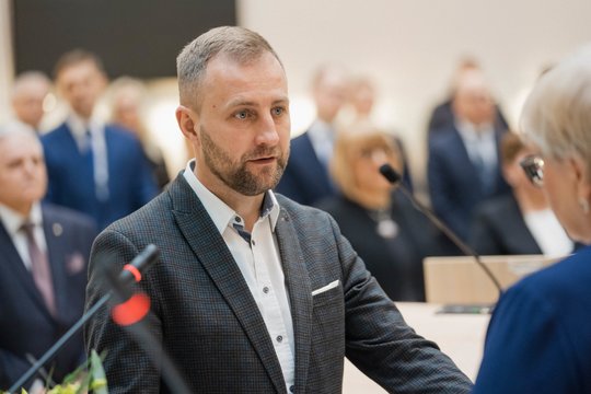 Abejonių keliantis Š. Matijošaičio ir jo verslo partnerių sandoris Šilainiuose sudomino Seimo narius