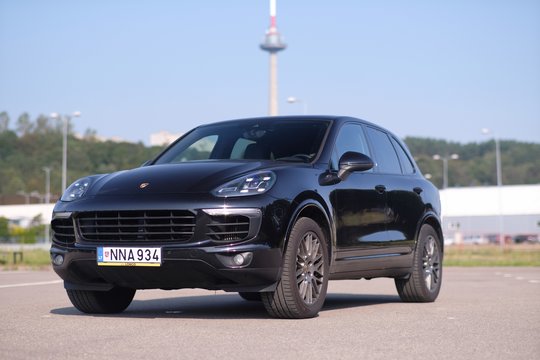 Naudotas „Porsche Cayenne“ (2010–2017 m.): kaip nusipirkus nenusivilti ir kas gyvybiškai svarbu jo priežiūroje