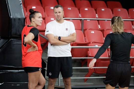 R. Javtoko skandalą šalin vijęs „Kibirkšties“ treneris pasiuntė žinutę krepšinio fanams