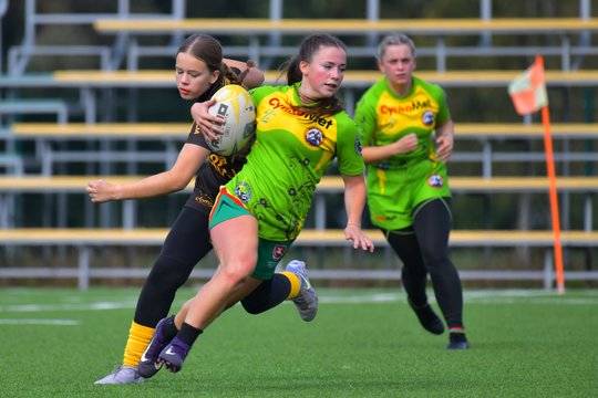 Pirmąją Lietuvos moterų regbio-7 taurę iškovojo „Feniksas“, tarp prizininkių – „Wolves“