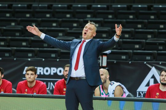 Šaro „Fenerbahce“ ir AEK po pratęsimo nutarė netęsti mačo