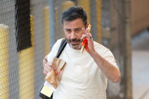 Stabdoma populiarios Jimmy Kimmelio JAV pokalbių laidos transliacija