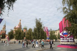 Rusija pristato su „Eurovizija“ besivaržysiantį konkursą: jame – griežtos taisyklės