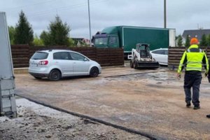 Ragina nepasimauti ant sukčių „asfaltuotojų“ kabliuko: ieško aukų