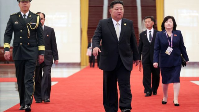 Kim Jong Unas dronų technologijas laiko itin svarbiomis: perdavė nurodymą dėl DI