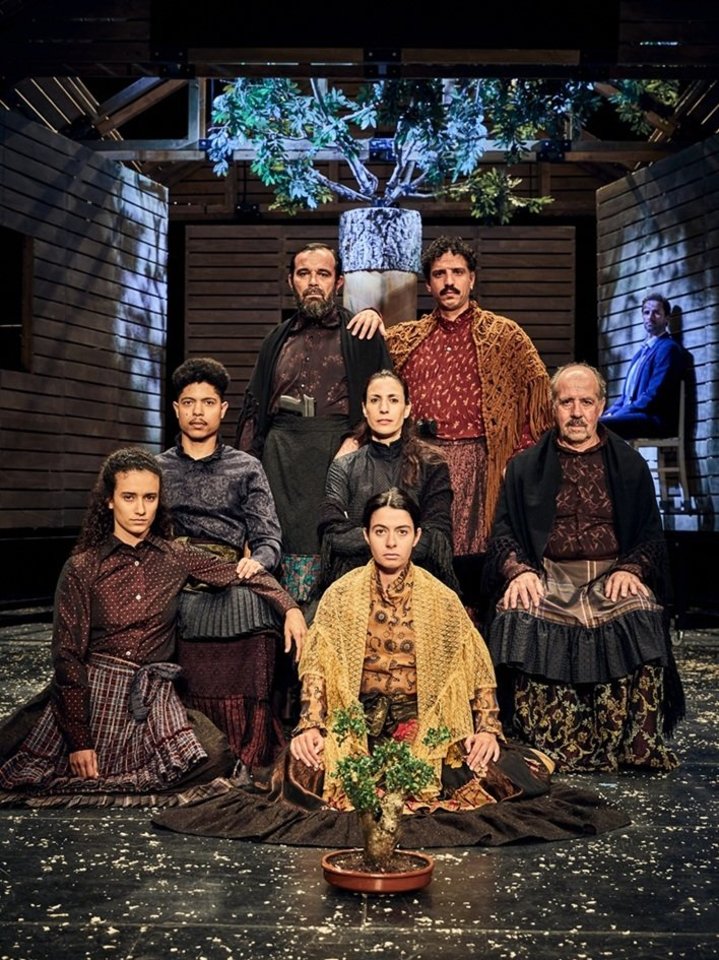 KATARINA IR FAŠISTŲ ŽUDYMO GROŽIS.<br>Carlos Fernandez nuotr.