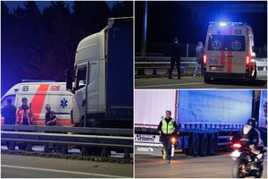 Vilniaus pakraštyje vairuodamas vilkiką mirė vyras – sunkiasvoris trenkėsi į atitvarus