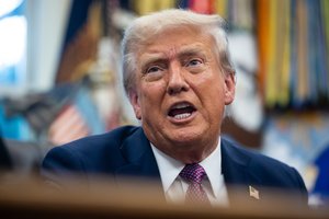 Atsistatydino JAV prokuroras, kuriam buvo liepiama persekioti Trumpo priešininkus