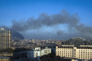 Maskvoje – dronų ataka, pranešama apie sutrikimus oro uostuose