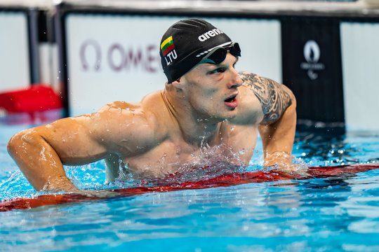 Edgaras Matakas pasaulio žmonių su negalia plaukimo čempionate užėmė šeštąją vietą