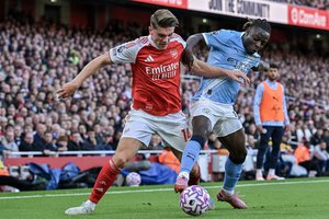„Arsenal“ išsigelbėjo mače su „Manchester City“, kitos ekipos taip pat dalinosi po tašką