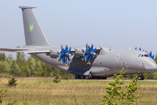 Ukraina į Lenkiją perkėlė retą lėktuvą – pasaulyje toks vienintelis